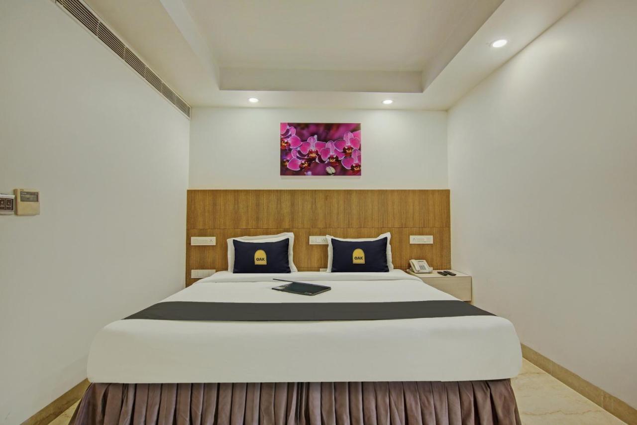Townhouse Oak Safdarjung Hotel 3*
