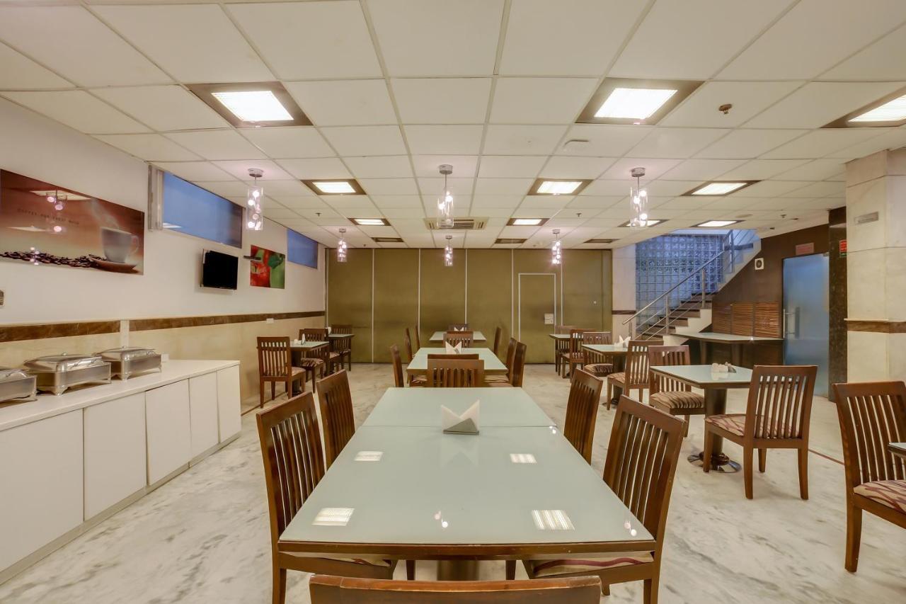 Hotel Townhouse Oak Safdarjung